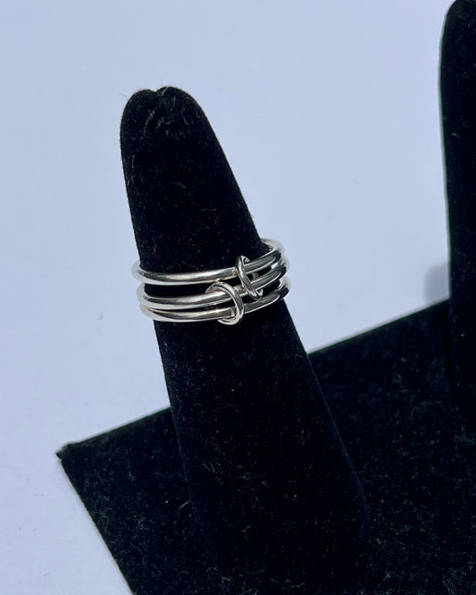 Interlocking Hoop Ring